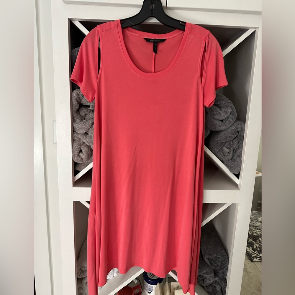 NWOT BCBG Coral Short Sleeve T-Shirt Dress